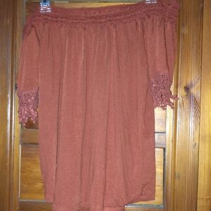 Off The Shoulder Tee